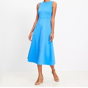 Loft Ponte Seamed Tank Midi
Dress Bright Seaport Blue Size 2